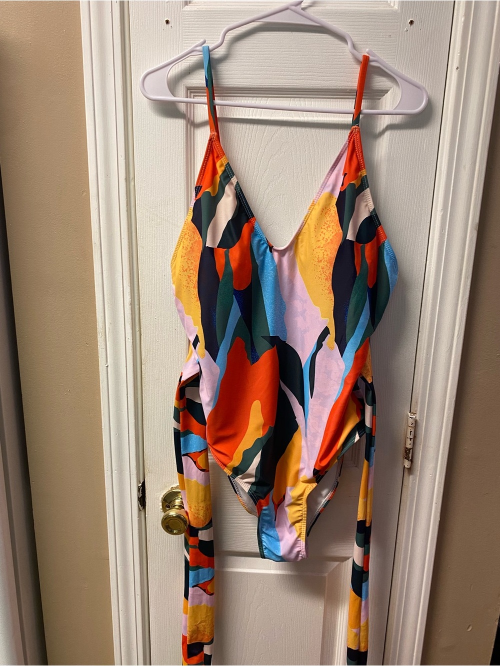 Plus Size Colorblock Floral Swimsuit - Pink Yellow Blue